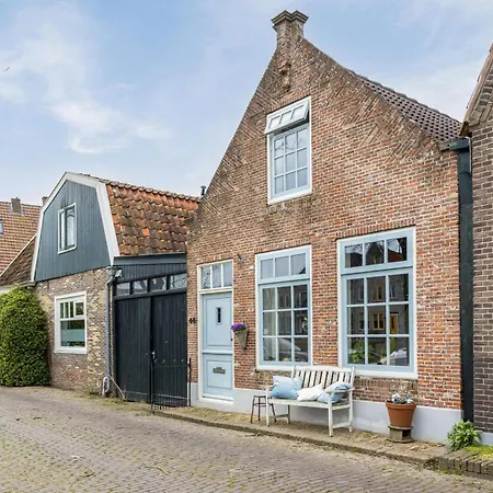Dom wakacyjny Boutique Canal House 't Jannetje - Historical And Cozy